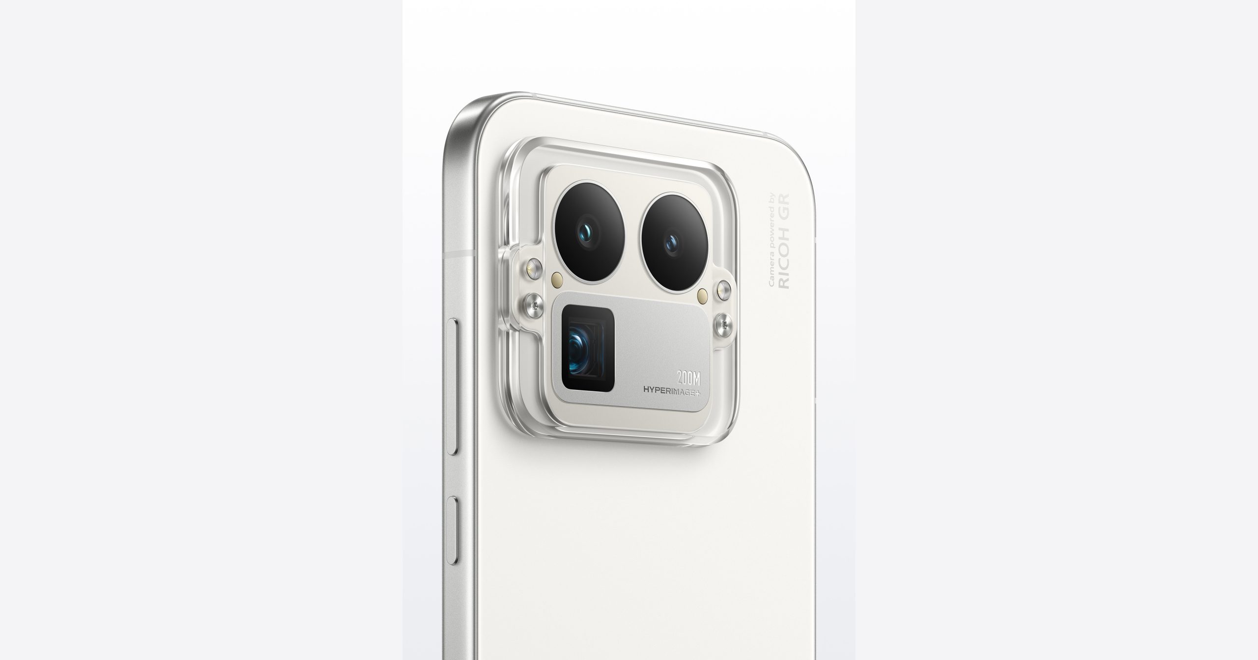 Realme demonstrē GT 8 Pro noņemamo kameras moduli