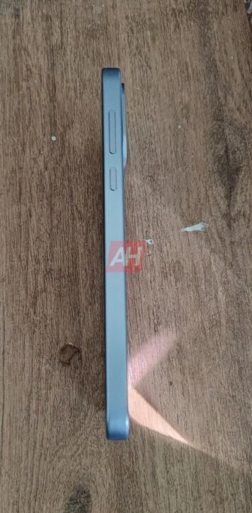 Ekskluzīvs OnePlus Turbo Leak AH 3