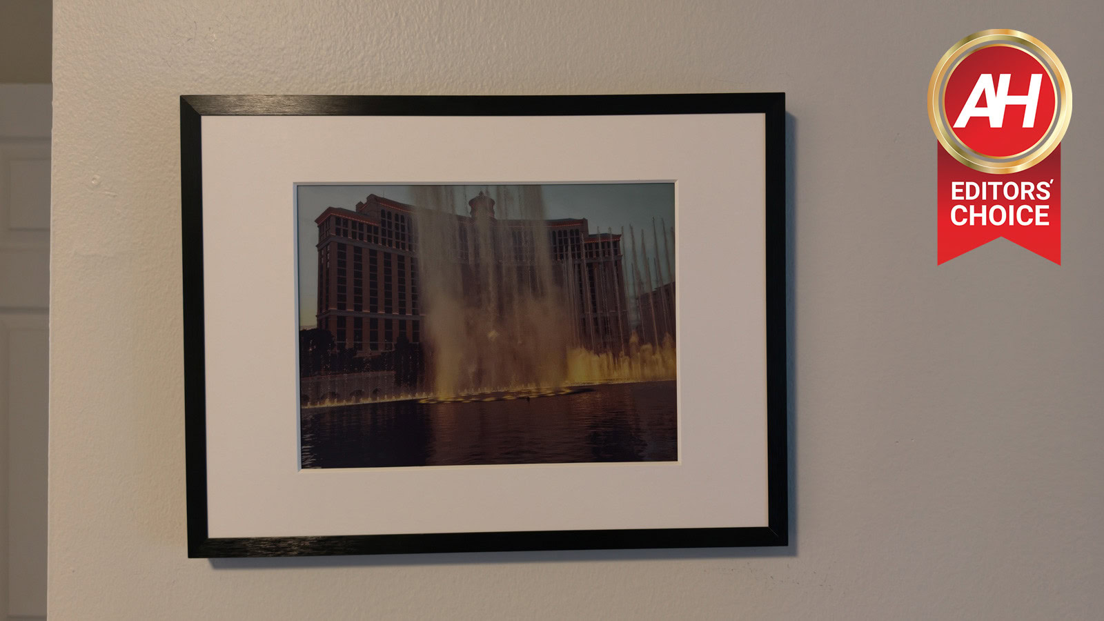 SwitchBot AI mākslas rāmja apskats: E-tinte beidzot radīja kaut ko foršu