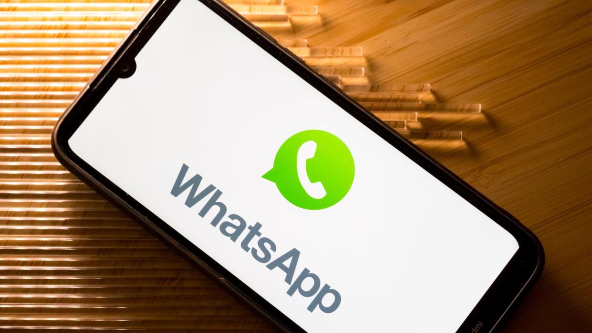 Mēneša abonements bez reklāmām vietnē WhatsApp