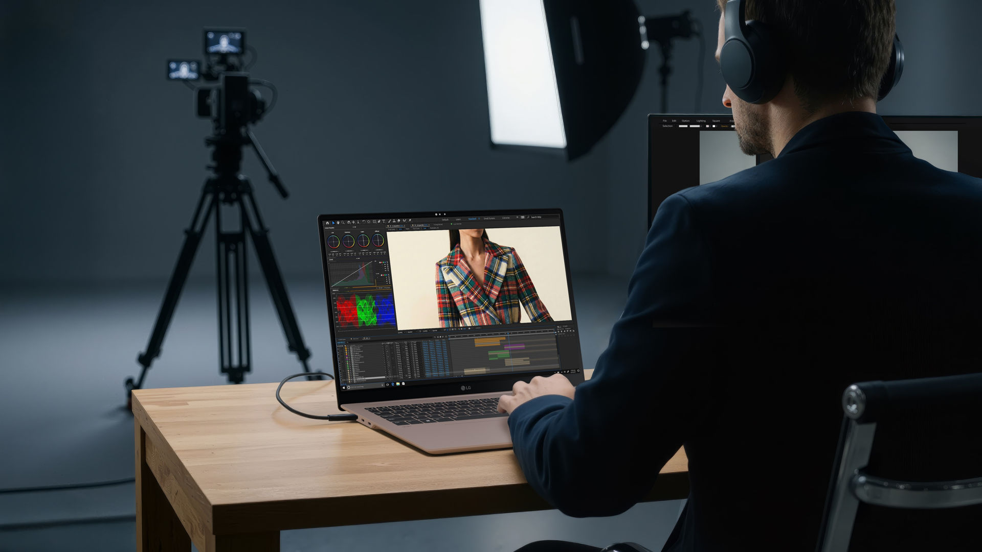 Featured image for LG gram 2026 Series Brings Ultra-Light Design and AI to CES