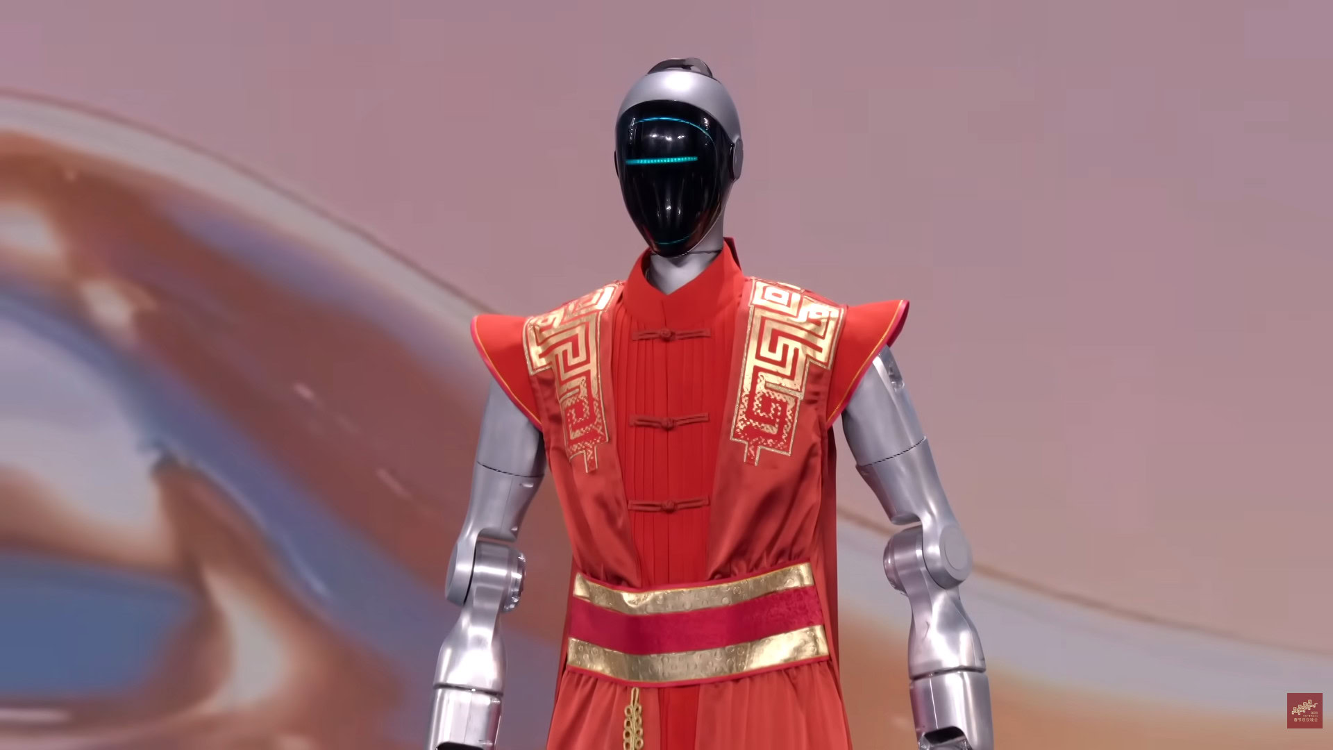 Ķīnas humanoīdi roboti nozog šovu pavasara festivāla svinībās