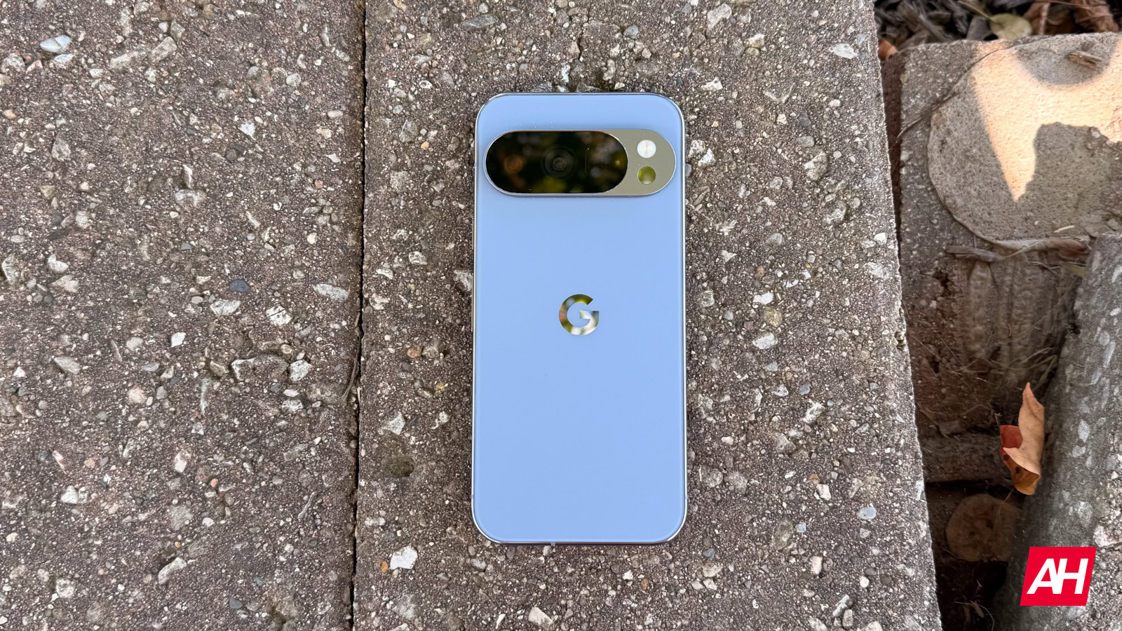 Featured image for Pixel Phone Users Complain About Popping Noises, Even at Zero Volume