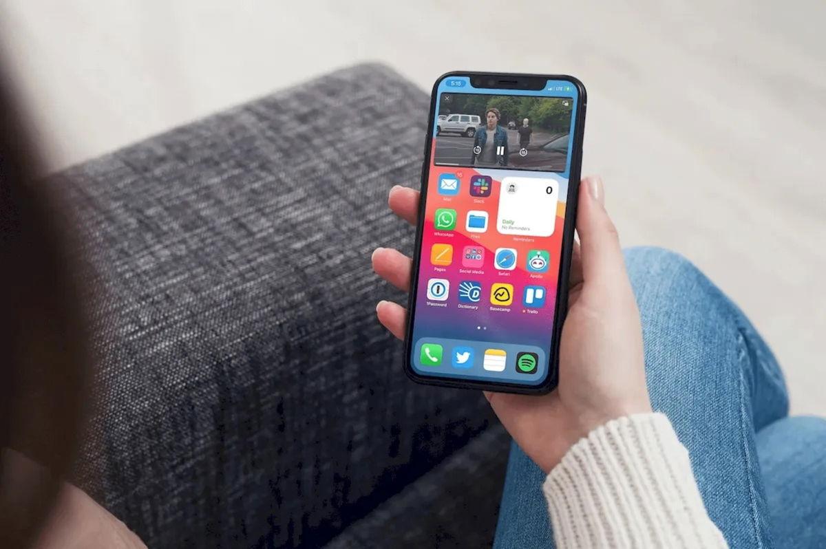 YouTube mobilajās pārlūkprogrammās pārtrauc atskaņošanu fonā bez Premium