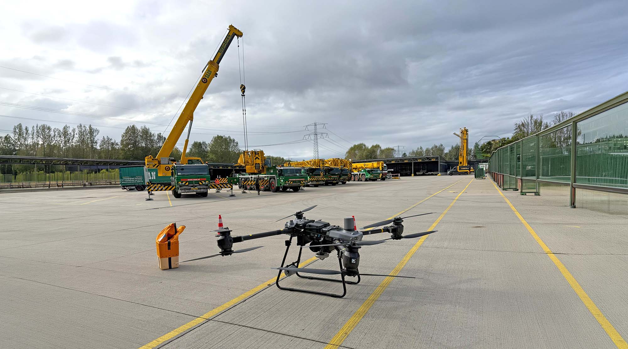 Drons pret celtni: smago bezpilota lidaparātu operāciju realitāte