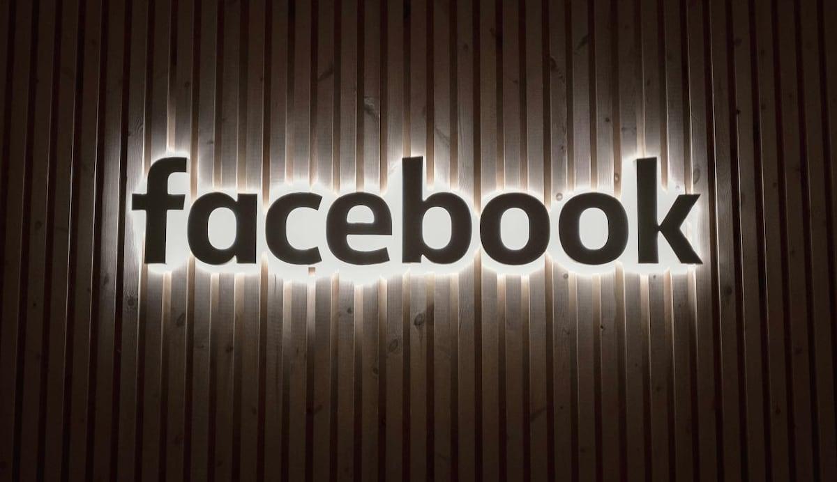 Reklāmu izveide ar Meta AI Reklāmu izveide ar Meta AI