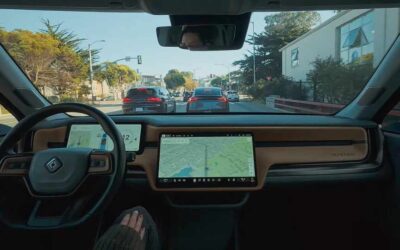 Uber investēs 1,25 miljardus dolāru Riviā, lai globālajos tirgos palaistu 50 000 robotakses