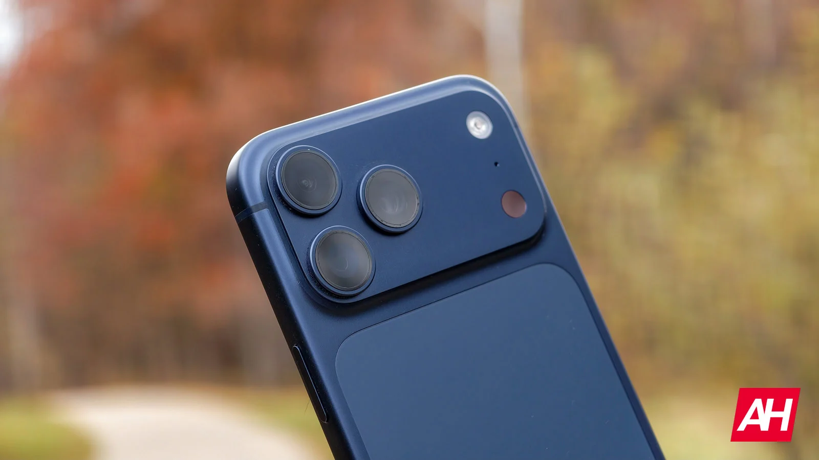 Featured image for Fresh iPhone 18 Pro Leak Killed the Black Color Dream… Yet Again