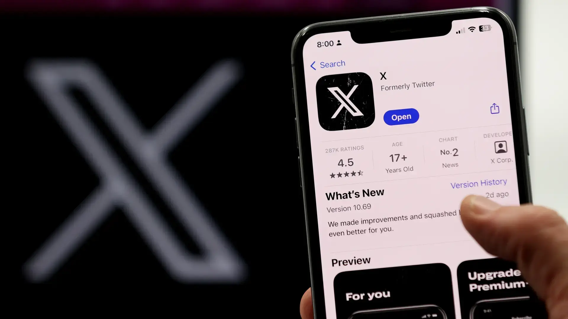 X ietver automātisko tulkošanu ar Grok un palaiž fotoattēlu redaktoru ar AI