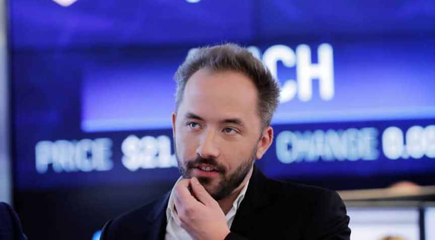 Dropbox dibinātājs Drjū Hjūstons atkāpjas no izpilddirektora amata, lai turpinātu AI projektus