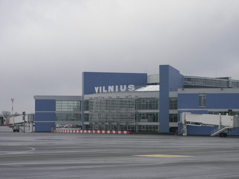 Gaisa trauksme Viļņā, Lietuvā pēc iespējama bezpilota lidaparāta novērošanas pie Baltkrievijas robežas