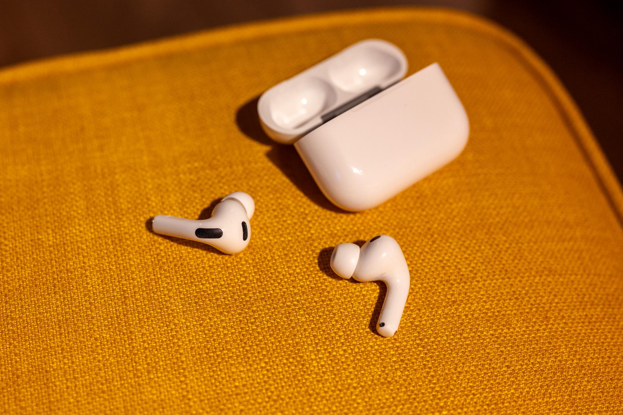 Programmaparatūras informācija 8B40 AirPods Pro 3