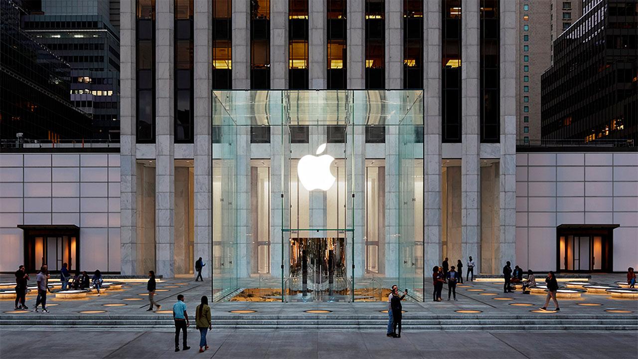 iPhone 17 pārdošanas apjomi uzlabo Apple rezultātus