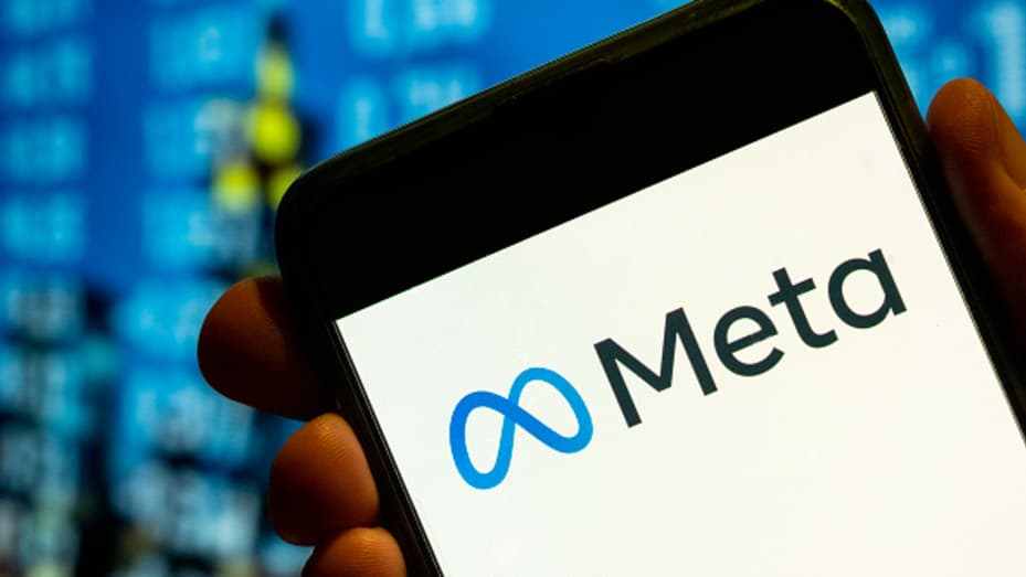 Meta cieš no globāla pārtraukuma, jo Instagram, Facebook un WhatsApp traucē lietotājiem