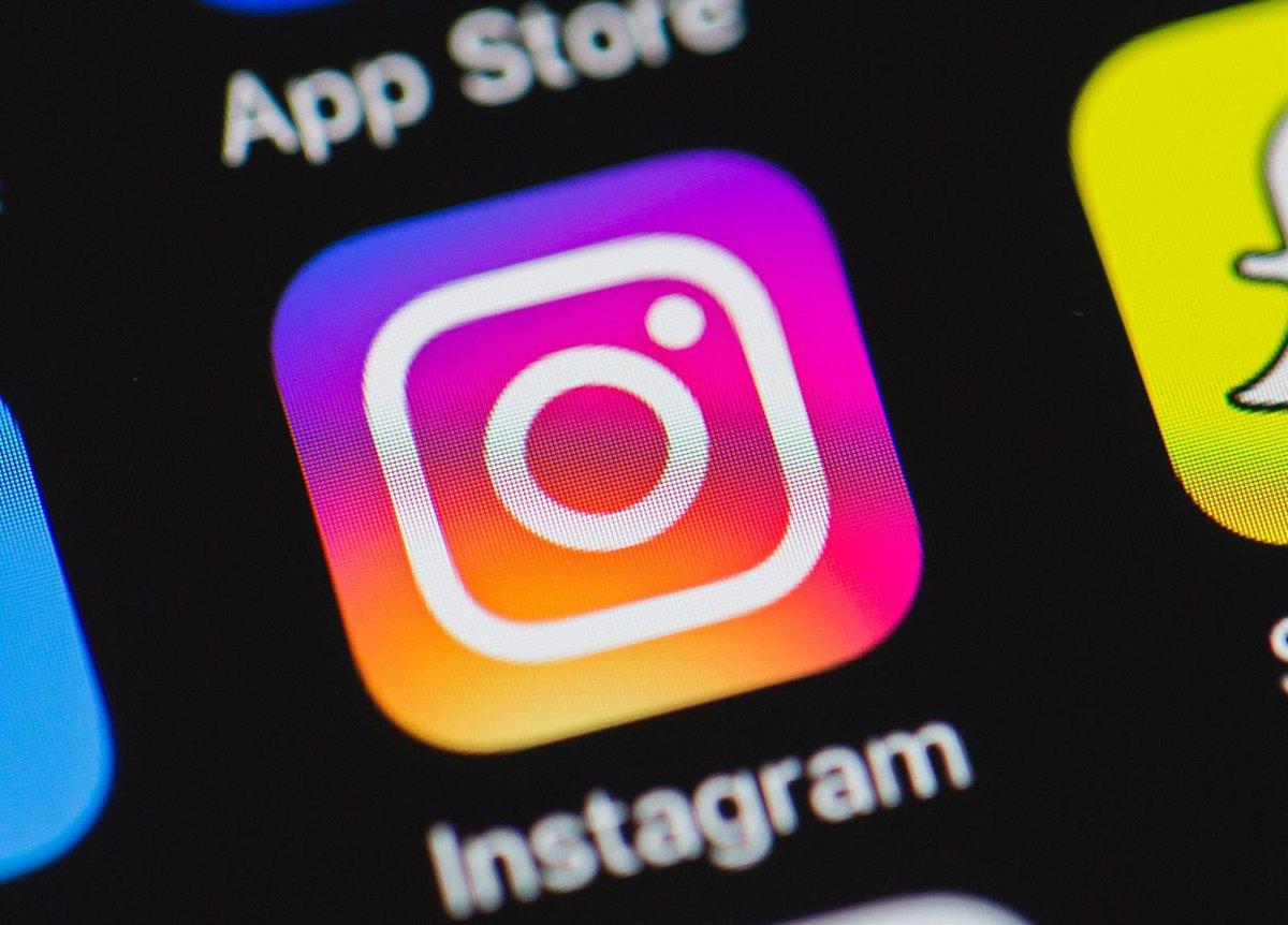 Instagram maina plūsmas kontroli: lai jūs varētu izglītot savu algoritmu reāllaikā