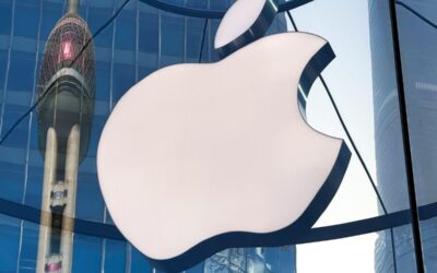 Džona Prosera juridiskā cīņa pret Apple: informācijas noplūde, spiegošana un tiesas