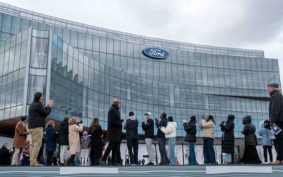 Ford atkārtoti pieņem darbā 350 inženieru veterānu pēc tam, kad mākslīgais intelekts neatbilst cilvēku zināšanām