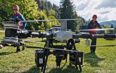 Vācijas kalnu glābšanas dienesta pionieri izmanto 100 kg kravas dronu