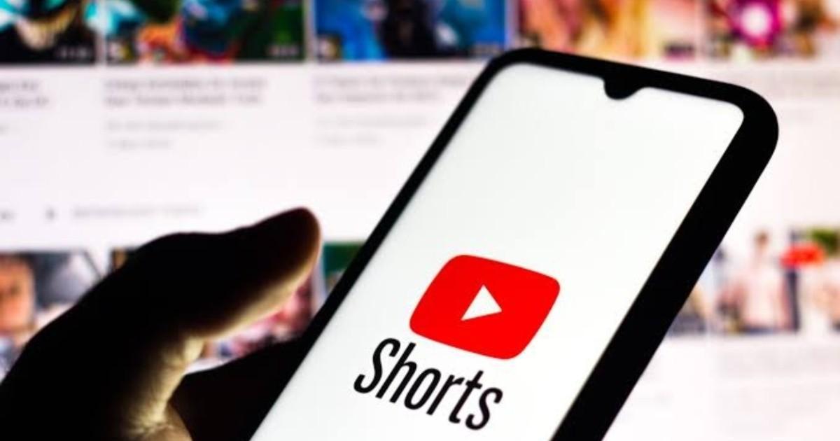 YouTube Shorts atskaņošanas vadīklas