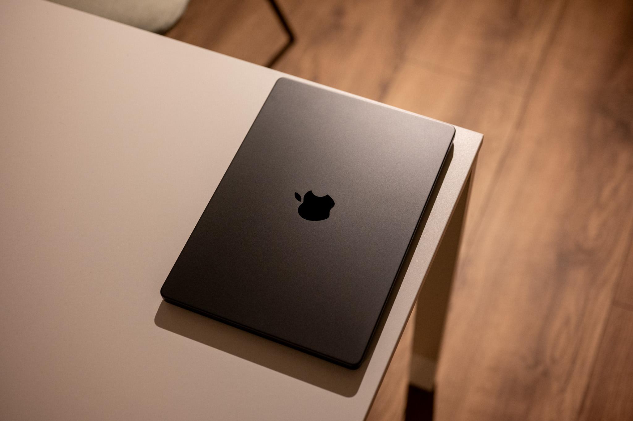 Nākamās paaudzes Apple Silicon M7 Sīkāka informācija par M7 mikroshēmu MacBook Pro