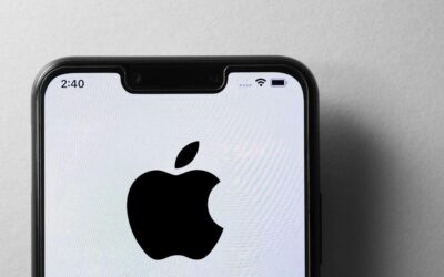 Kļūda pakalpojumā iCloud, kas atklāj jūsu īsto e-pasta adresi