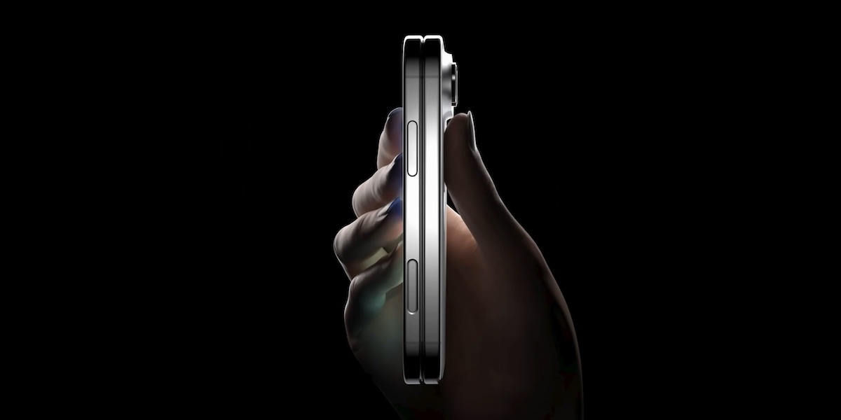 iPhone Ultra Render