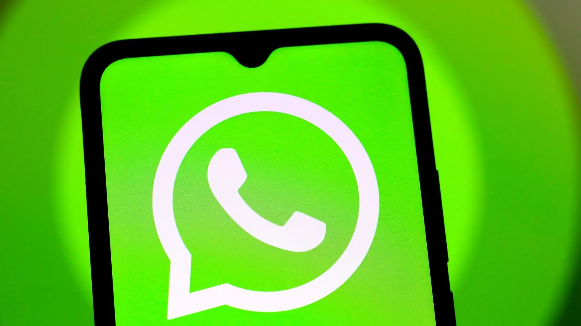 Iestatiet ātru reakciju Reakcijas iestatījumi vietnē WhatsApp