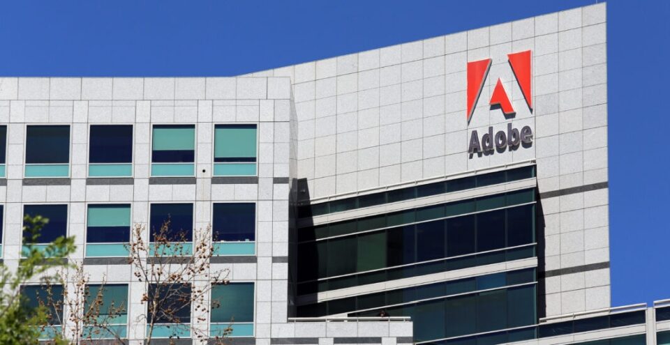 Adobe piedāvā bezmaksas AI rīkus 27 miljoniem Saūda Arābijas ar 4 miljardu dolāru Humain darījumu