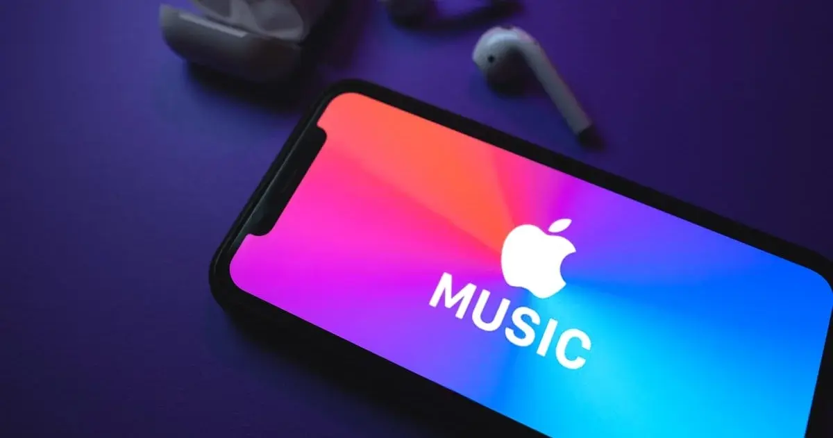 Apple Music ievieš redzamas atzīmes mūzikai, ko ģenerē mākslīgais intelekts