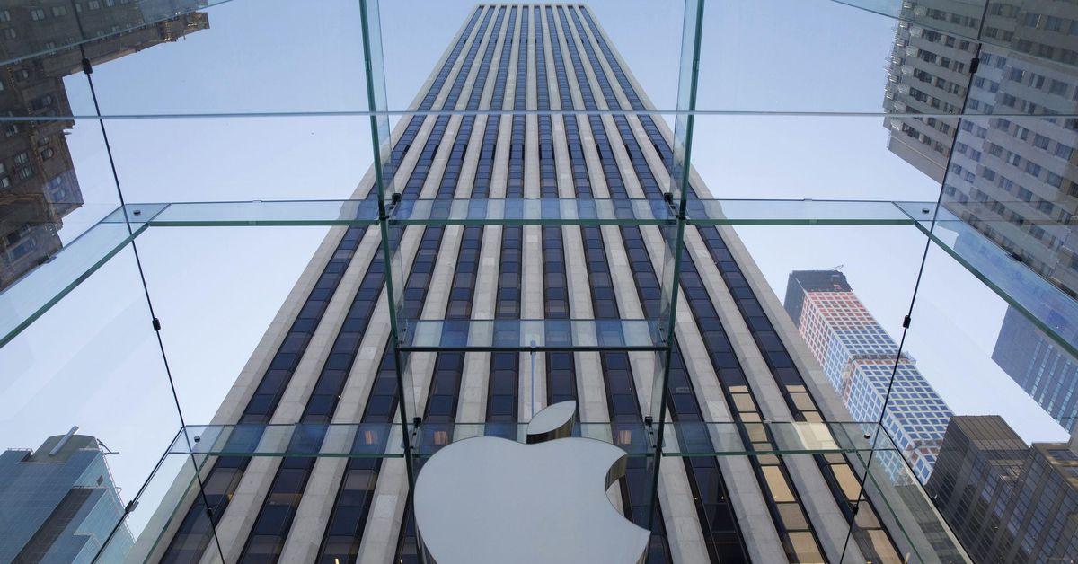 Apple pēc Eiropas nolēmuma Īrijai maksā 17,1 miljardu dolāru nodokļos