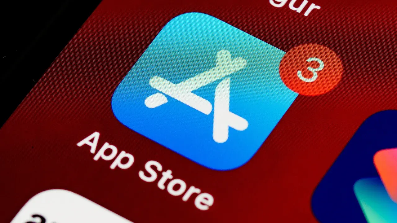 15% App Store komisija 15% App Store komisija