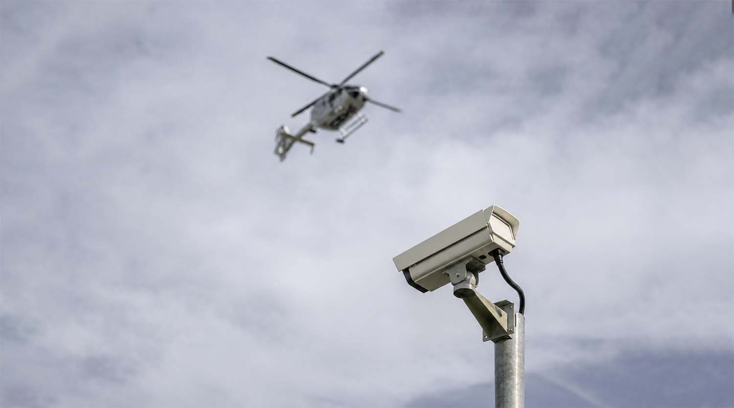 Dronu kontrabandisti liek Strasbūras slimnīcai pārtraukt nakts helikopteru nolaišanos