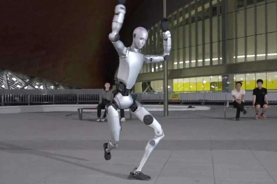Ķīnas Unitree mērķis IPO ir 9 miljardu dolāru vērtībā, jo humanoīdu robotu sacīkstes uzkarst, DeepSeek iegulda 20,8 miljonus ASV dolāru