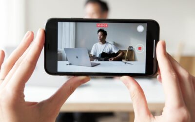 Labākās lietotnes, lai izveidotu videoklipus ar mākslīgo intelektu iPhone tālrunī