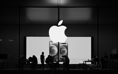 Salokāmais iPhone tver visas acis, kas virzās uz septembri