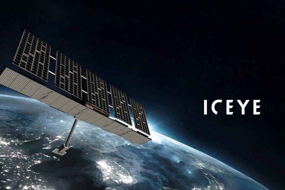 Somijas ICEYE piesaista 1 miljardu eiro par vairāk nekā 10 miljardu eiro vērtību, lai paplašinātu savu radaru satelītu tīklu