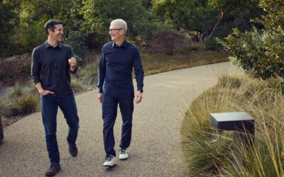 Džons Ternuss, jaunais Apple izpilddirektors: alga, izaicinājumi un Tima Kuka loma