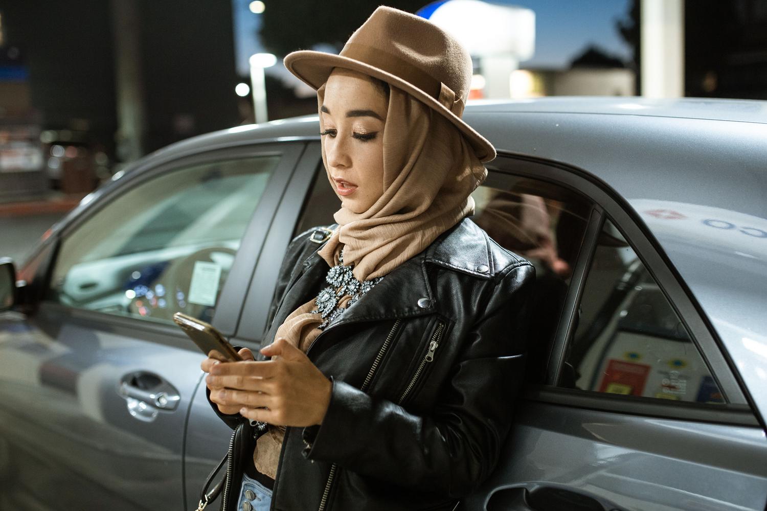 Labākās lietojumprogrammas, lai iPhone tālrunī atrastu lētu benzīnu
