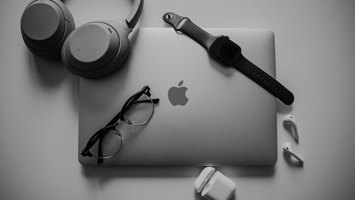 AirPods Pro 3: uzlabojumi, autonomija un piedāvājumi apskatīt