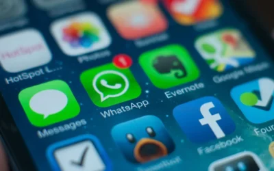 Brīdinājums par WhatsApp krāpniecību iPhone tālrunī, kas uzdodas par kontaktpersonām